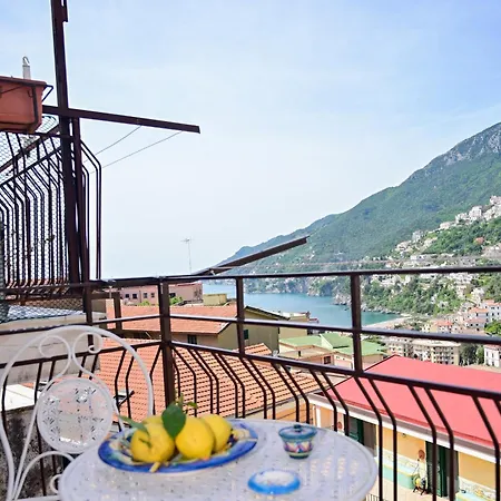Armari Panoramic Flat Appartement
